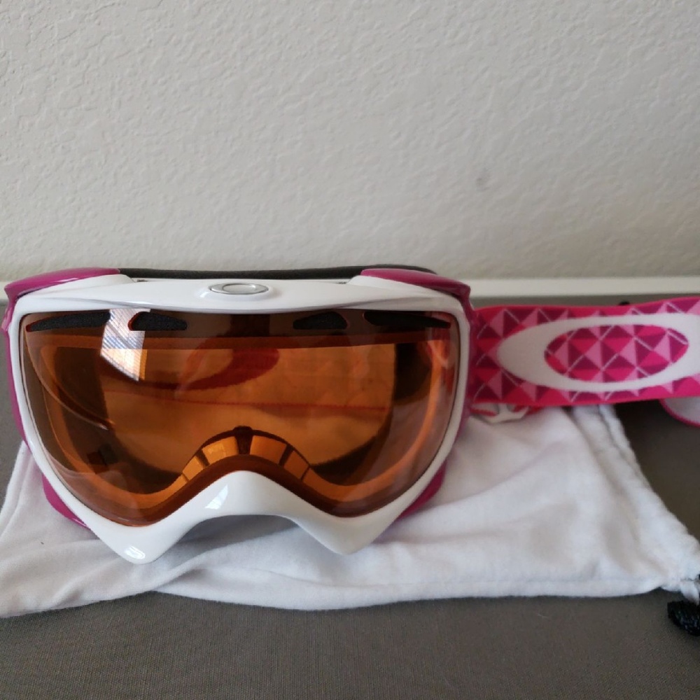 Pink Oakley Ski Goggles